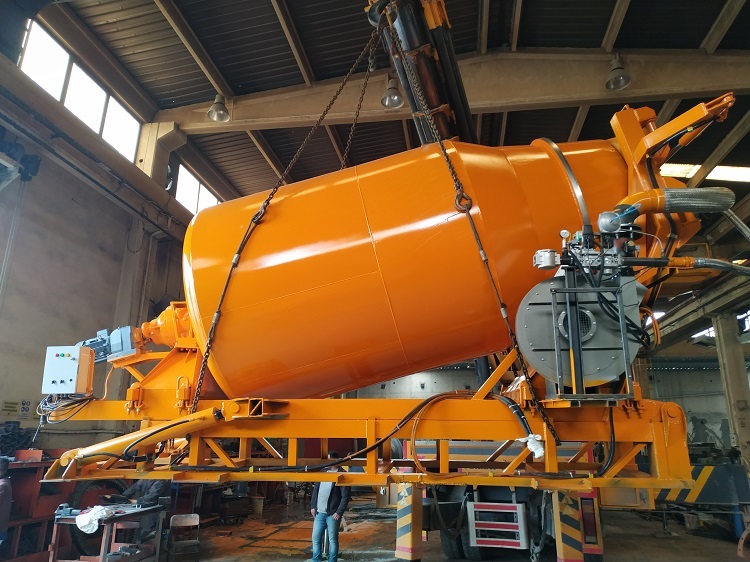 NT MAKINA ALUMINUM MELTING MIXER - Tambour malaxeur: photos 5 NT MAKINA ALUMINUM MELTING MIXER - Tambour malaxeur: photos 5