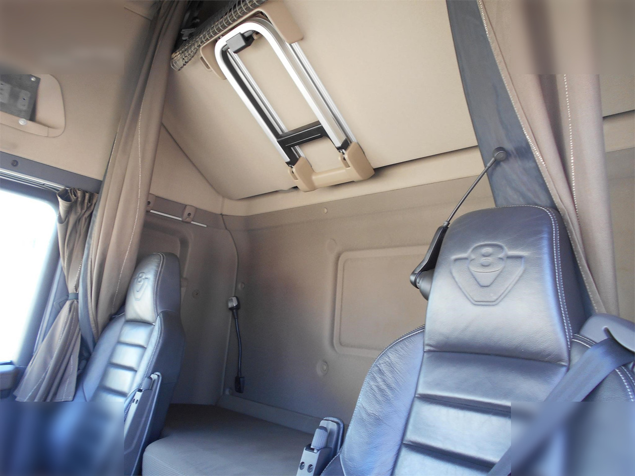 SCANIA R580 - Tracteur routier: photos 5 SCANIA R580 - Tracteur routier: photos 5