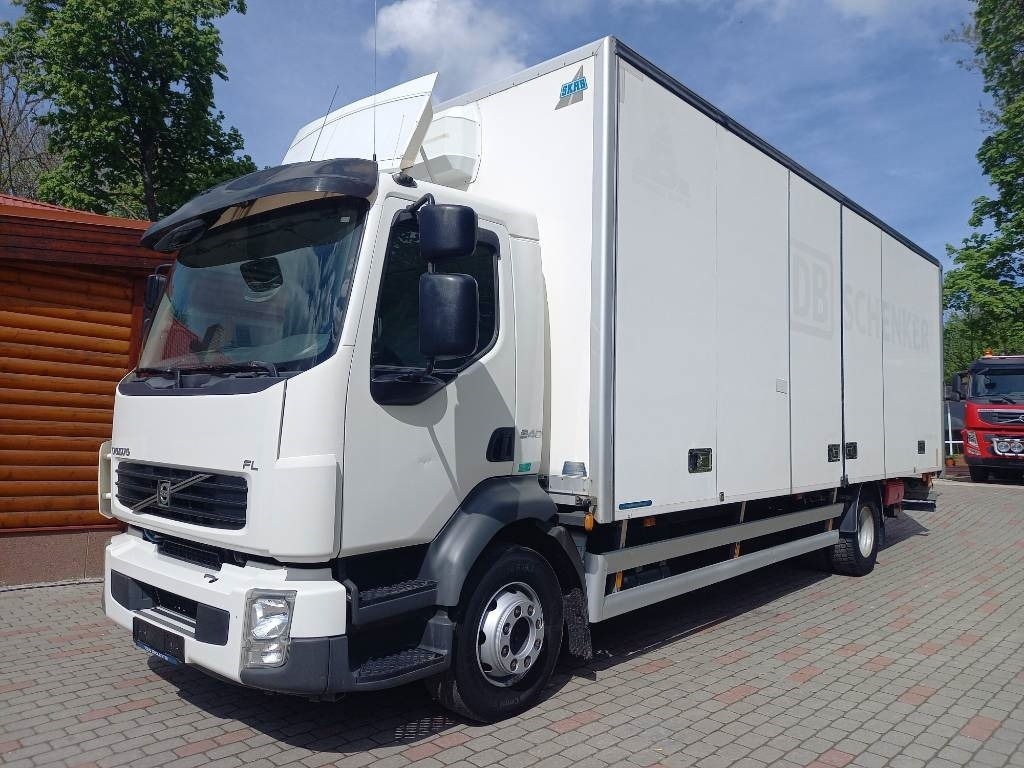 Volvo FL 240, 4x2, SIDE-OPENING - Camion fourgon: photos 1 Volvo FL 240, 4x2, SIDE-OPENING - Camion fourgon: photos 1