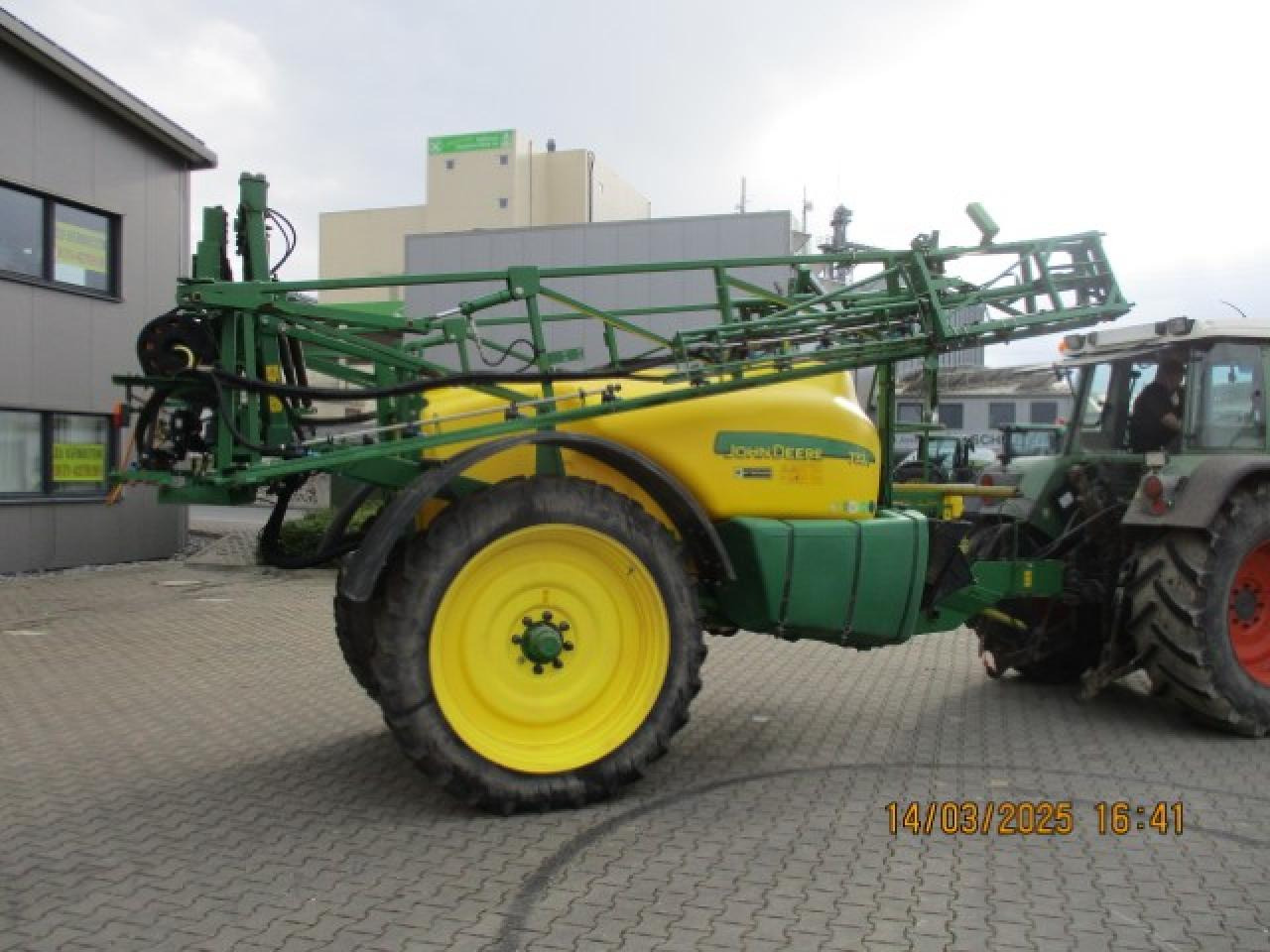 John Deere 732I - Pulvérisateur traîné: photos 5 John Deere 732I - Pulvérisateur traîné: photos 5