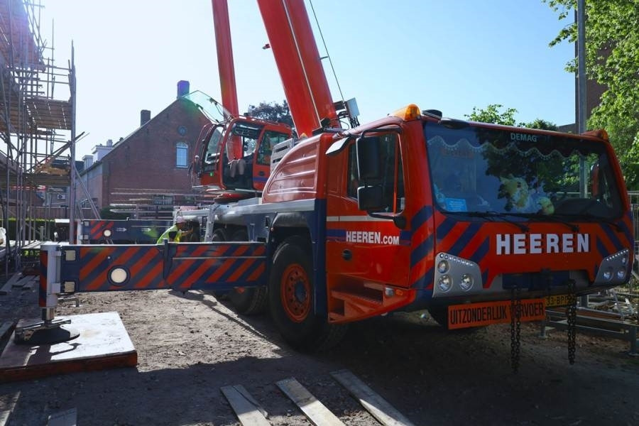 Demag AC220-5 Dutch Registration, 10x6x10, 220t Capacity - Grue tout-terrain: photos 1 Demag AC220-5 Dutch Registration, 10x6x10, 220t Capacity - Grue tout-terrain: photos 1