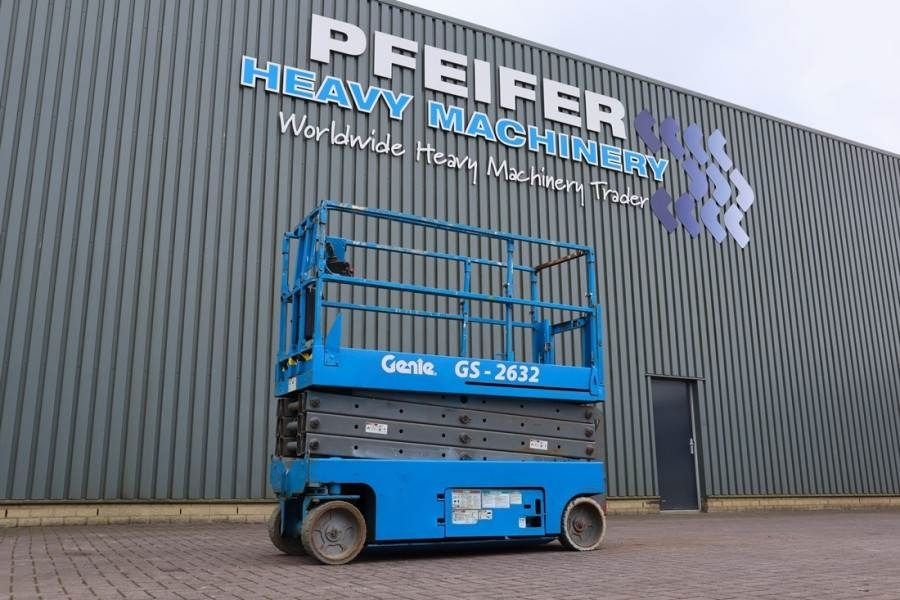 Genie GS2632 Electric, Working Height 10m, 227kg Capacit - Nacelle ciseaux: photos 1 Genie GS2632 Electric, Working Height 10m, 227kg Capacit - Nacelle ciseaux: photos 1