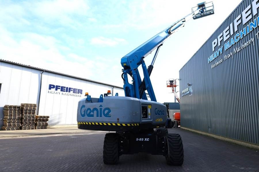 Genie S85XC Valid inspection, *Guarantee! Diesel, 4x4 Dr - Nacelle télescopique: photos 2 Genie S85XC Valid inspection, *Guarantee! Diesel, 4x4 Dr - Nacelle télescopique: photos 2