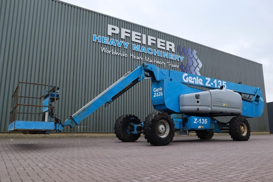 Genie Z135/70 Diesel, 4x4x4 Drive, 43m Lifting Height, 2 - Nacelle articulée: photos 1 Genie Z135/70 Diesel, 4x4x4 Drive, 43m Lifting Height, 2 - Nacelle articulée: photos 1