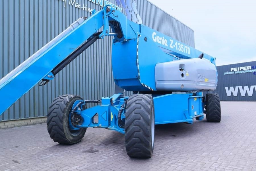 Genie ZX135/70 Diesel, 4x4x4 Drive, 43m Working Height, - Nacelle articulée: photos 3 Genie ZX135/70 Diesel, 4x4x4 Drive, 43m Working Height, - Nacelle articulée: photos 3