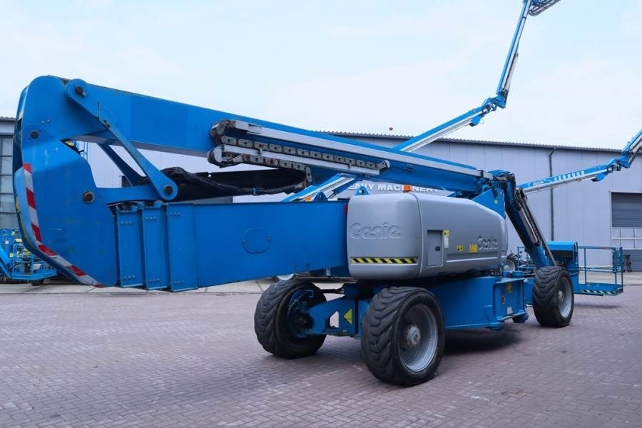 Genie ZX135/70 Diesel, 4x4x4 Drive, 43m Working Height, - Nacelle articulée: photos 2 Genie ZX135/70 Diesel, 4x4x4 Drive, 43m Working Height, - Nacelle articulée: photos 2