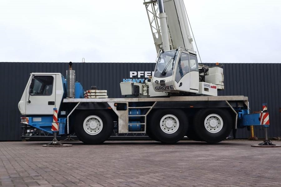 Grue tout-terrain Grove GMK3055 Diesel, 6x6x6, 55t Capacity, 43m Main Boom: photos 13 Grue tout-terrain Grove GMK3055 Diesel, 6x6x6, 55t Capacity, 43m Main Boom: photos 13