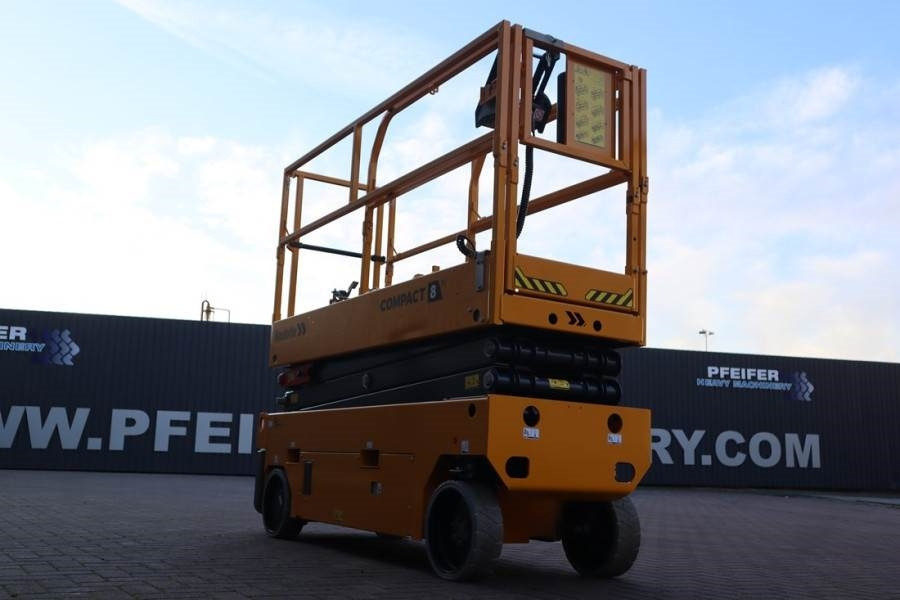 Haulotte Compact 8N Valid inspection, *Guarantee! 8m Workin - Nacelle ciseaux: photos 5 Haulotte Compact 8N Valid inspection, *Guarantee! 8m Workin - Nacelle ciseaux: photos 5