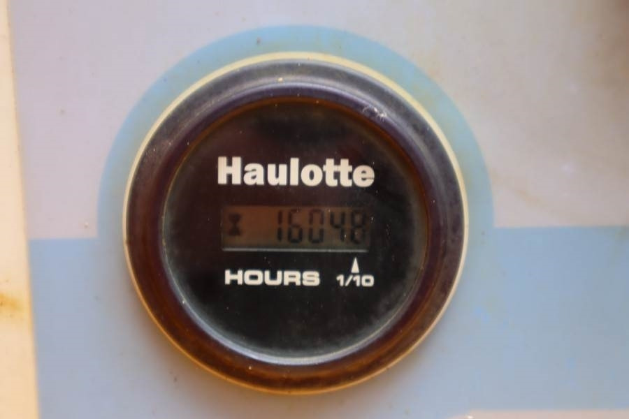 Haulotte H15SXL Diesel, 4x4 Drive, 15m Working Height, 500k - Nacelle ciseaux: photos 5 Haulotte H15SXL Diesel, 4x4 Drive, 15m Working Height, 500k - Nacelle ciseaux: photos 5
