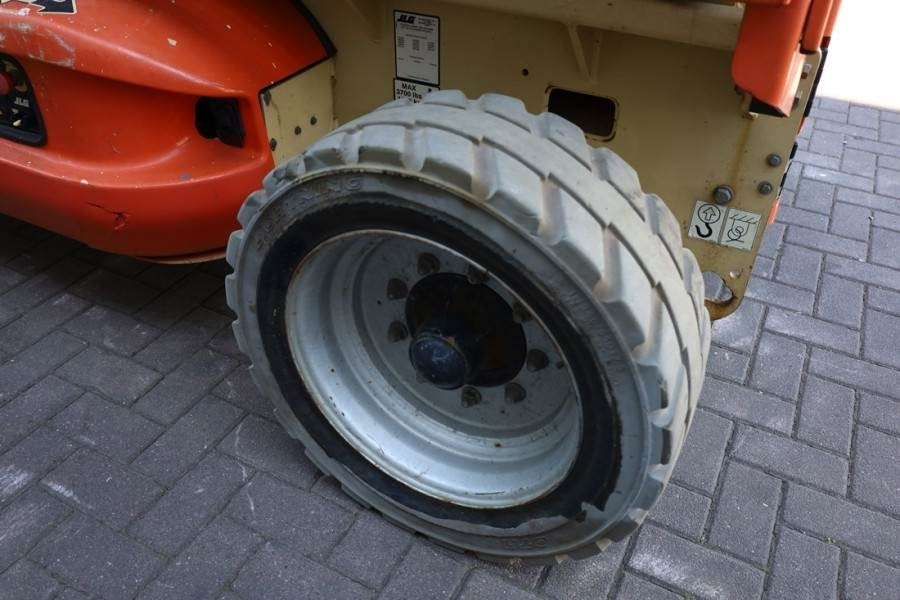 Nacelle ciseaux JLG 4069LE Electric, 14.2m Working Height, 360kg Capac: photos 13 Nacelle ciseaux JLG 4069LE Electric, 14.2m Working Height, 360kg Capac: photos 13