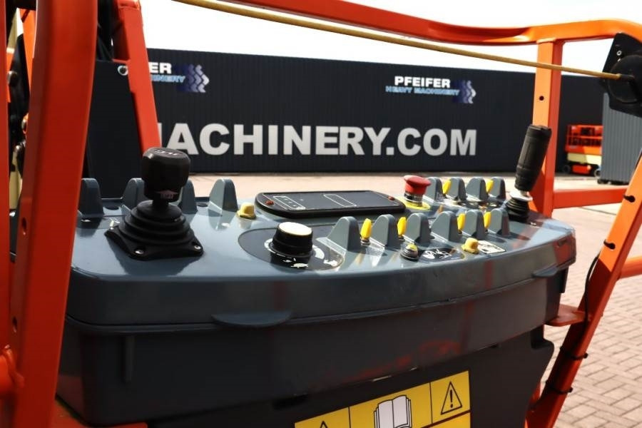JLG EC520AJ Electric, 18m Working Height, 10.65m Reach - Nacelle articulée: photos 3 JLG EC520AJ Electric, 18m Working Height, 10.65m Reach - Nacelle articulée: photos 3