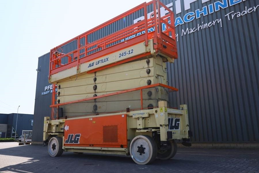 Nacelle ciseaux JLG SL245-12 Diesel, 4x4x4 Drive, 26.5m Working Height: photos 9
