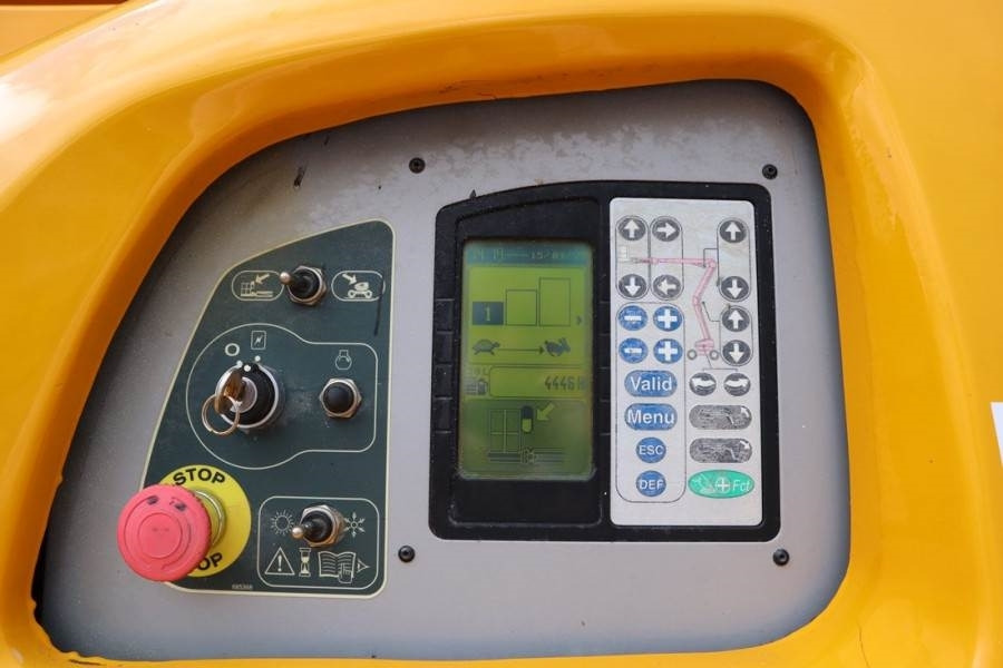 Manitou 160ATJ Diesel, 4x4x4 Drive, 16m Working Height, 8.  - Nacelle articulée: photos 4 Manitou 160ATJ Diesel, 4x4x4 Drive, 16m Working Height, 8.  - Nacelle articulée: photos 4