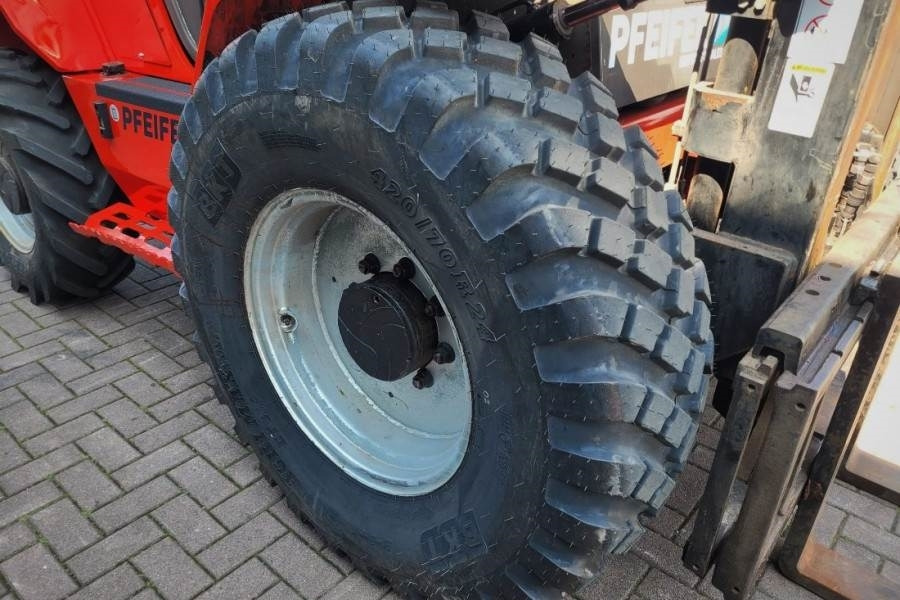 Chariot tout terrain Manitou M30-4 Valid Inspection, *Guarantee, Diesel, 4x4 Dr: photos 15