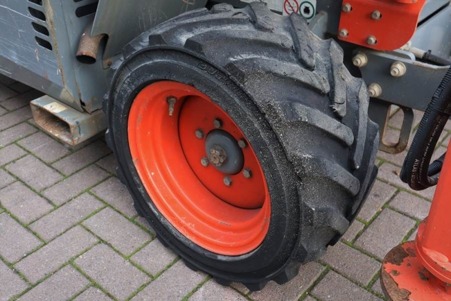 Crédit-bail de SkyJack SJ6826 Diesel, 4x4 Drive, 10m Working Height, 567k  SkyJack SJ6826 Diesel, 4x4 Drive, 10m Working Height, 567k: photos 12