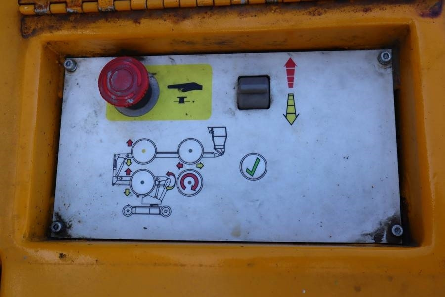 Snorkel A38E Electric, 13.5m Working Height, 6.1m Reach, 2 - Nacelle articulée: photos 5 Snorkel A38E Electric, 13.5m Working Height, 6.1m Reach, 2 - Nacelle articulée: photos 5