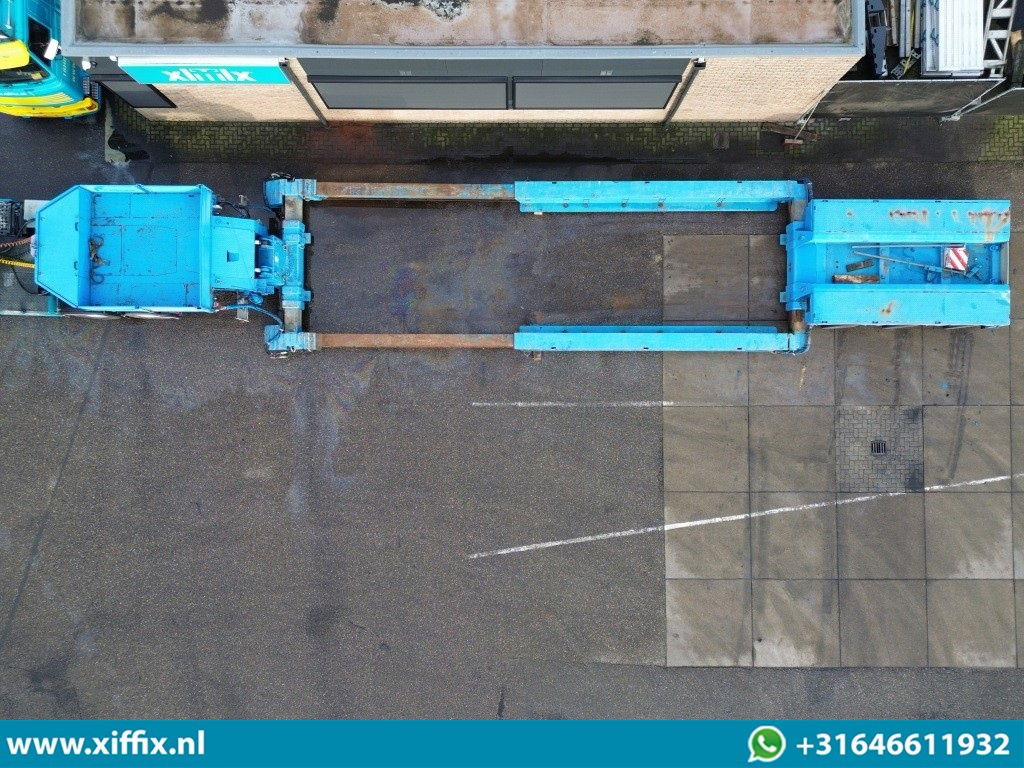 Faymonville 3-ass. Uitschuifbare dieplader met afn. Nek / Hydr. Verbreedbaar / 3x gestuurd - Semi-remorque surbaissé: photos 3 Faymonville 3-ass. Uitschuifbare dieplader met afn. Nek / Hydr. Verbreedbaar / 3x gestuurd - Semi-remorque surbaissé: photos 3