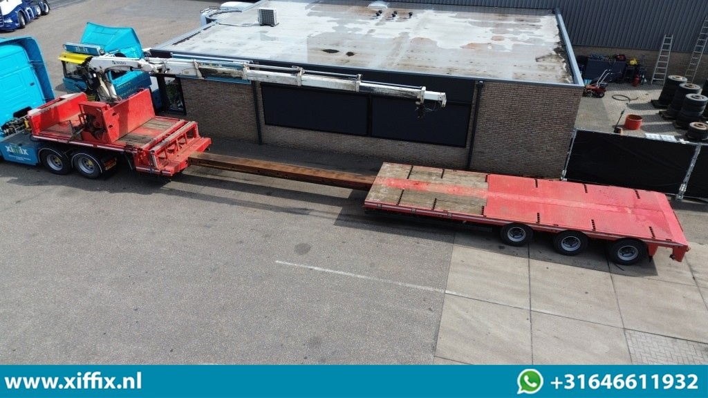Nooteboom 3-ass. Uitschuifbare semi dieplader met Hiab 22 ton/mtr. Kraan / 3x gestuurd - Semi-remorque surbaissé: photos 2 Nooteboom 3-ass. Uitschuifbare semi dieplader met Hiab 22 ton/mtr. Kraan / 3x gestuurd - Semi-remorque surbaissé: photos 2