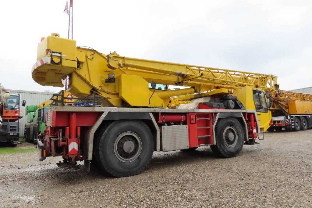 Faun ATF 30-2 L - Grue tout-terrain: photos 3 Faun ATF 30-2 L - Grue tout-terrain: photos 3