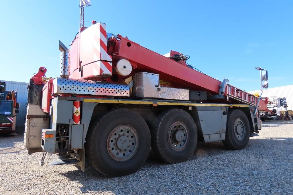 Terex Demag AC 40 City - Grue tout-terrain: photos 3 Terex Demag AC 40 City - Grue tout-terrain: photos 3
