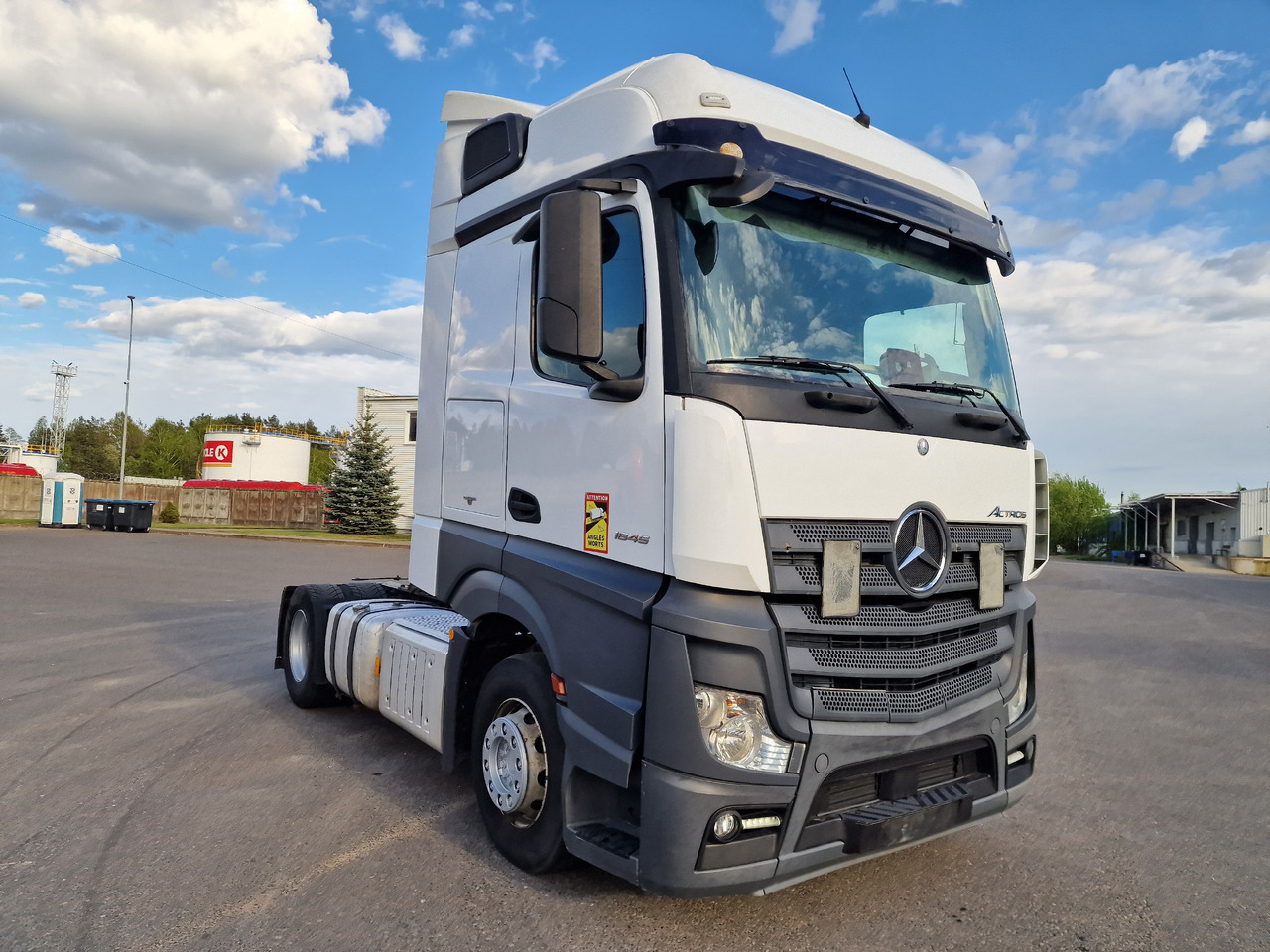 MERCEDES-BENZ Actros 1845 Retarder - Tracteur routier: photos 1 MERCEDES-BENZ Actros 1845 Retarder - Tracteur routier: photos 1