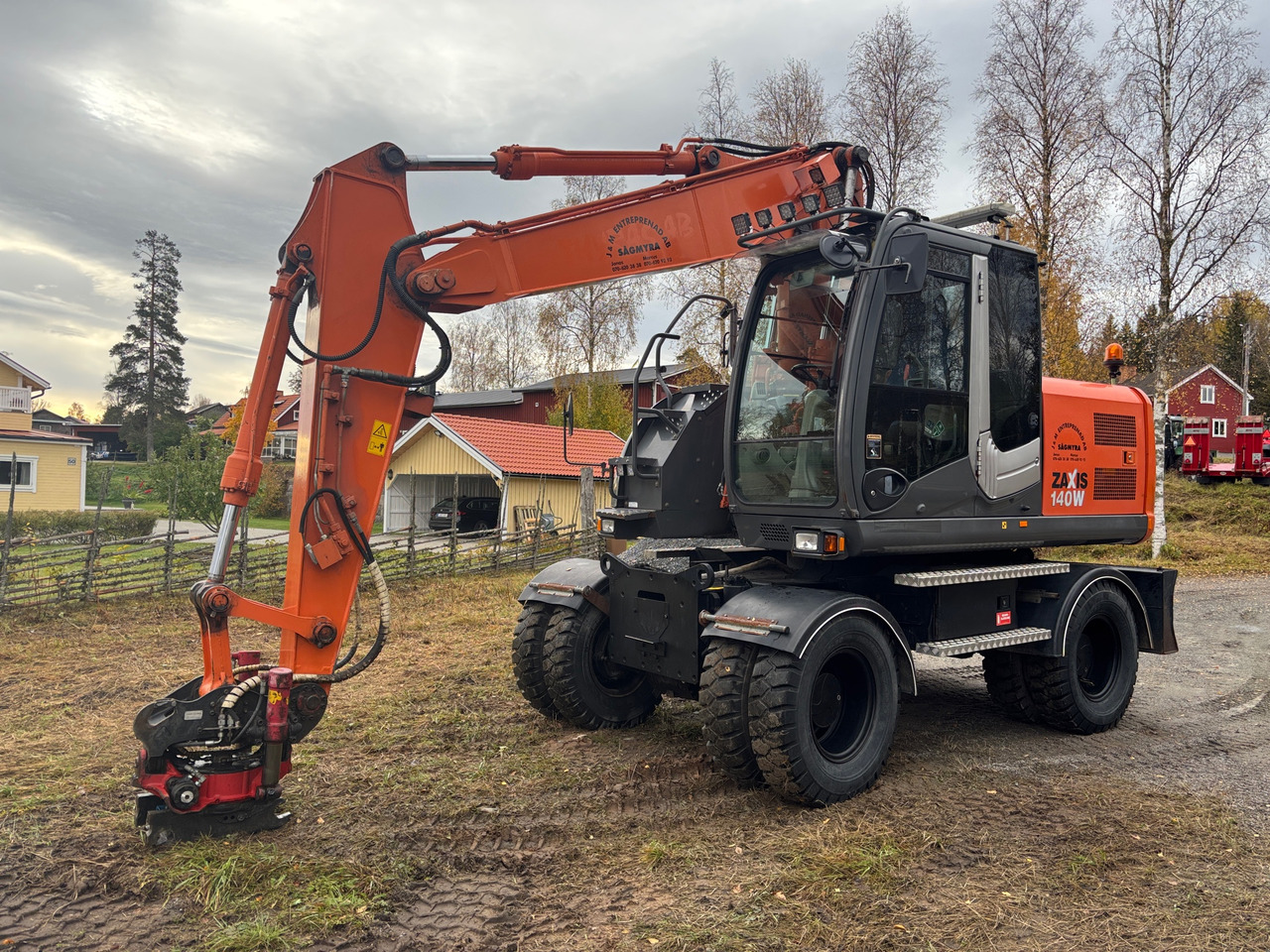 Hitachi ZX 140W-3 - Pelle: photos 1 Hitachi ZX 140W-3 - Pelle: photos 1