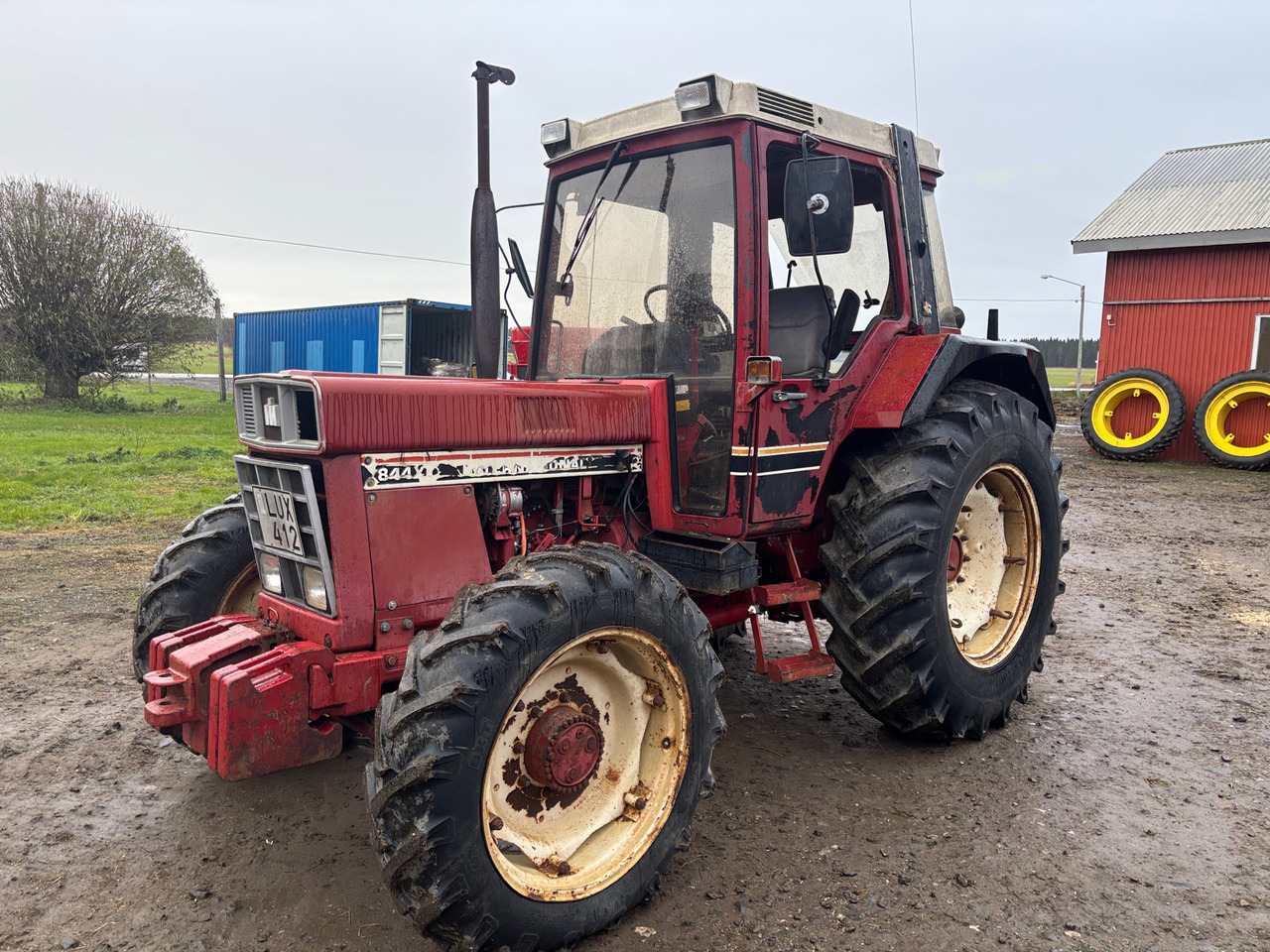 International 844 XL - Tracteur agricole: photos 1 International 844 XL - Tracteur agricole: photos 1