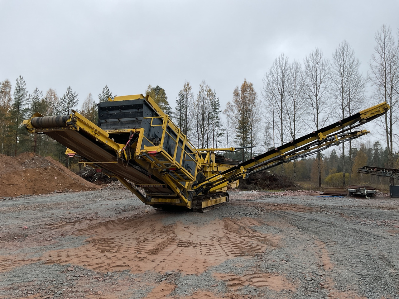 Keestrack Explorer 1800 - Concasseur: photos 1 Keestrack Explorer 1800 - Concasseur: photos 1