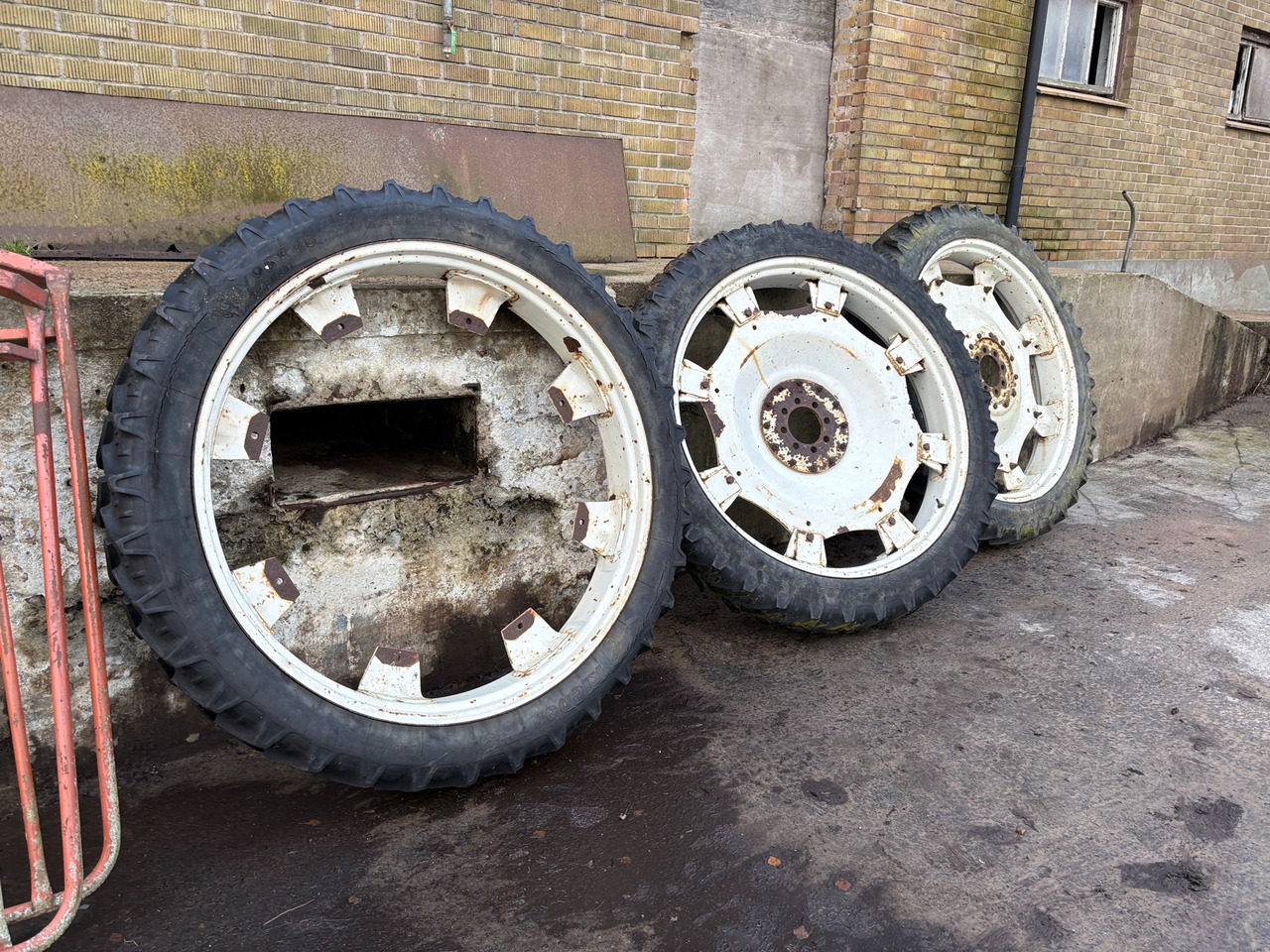 Kleber 230/95R48 - Pneu pour Machine agricole: photos 1 Kleber 230/95R48 - Pneu pour Machine agricole: photos 1