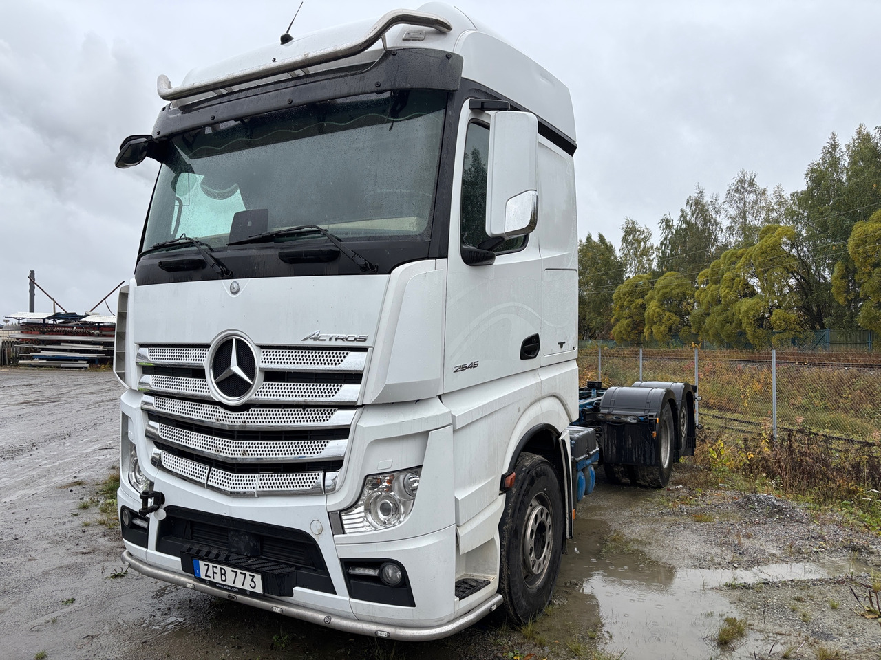 Mercedes Actros - Châssis cabine: photos 1 Mercedes Actros - Châssis cabine: photos 1