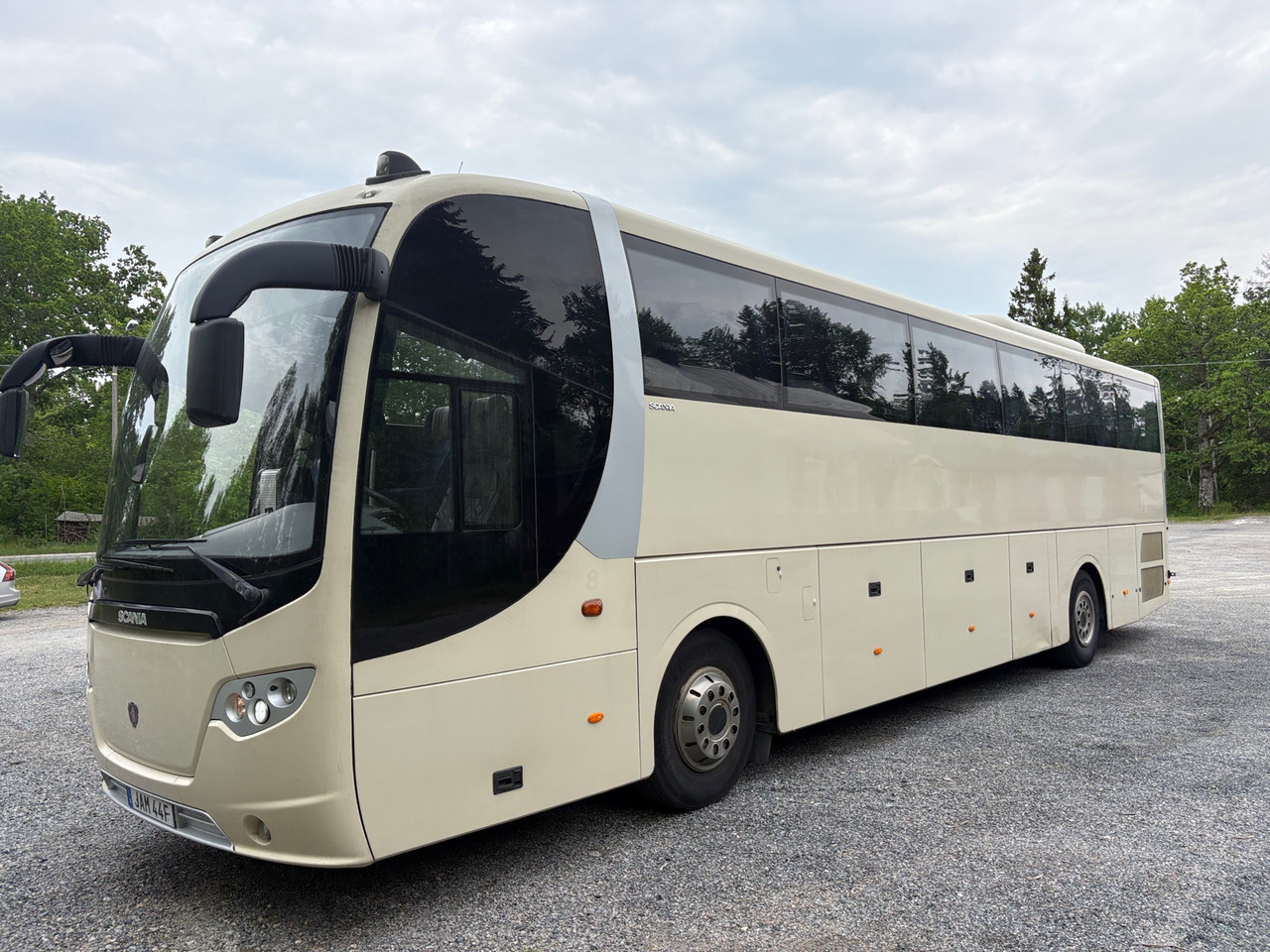 Scania K400 IB4X2 - Minibus, Transport de personnes: photos 1 Scania K400 IB4X2 - Minibus, Transport de personnes: photos 1