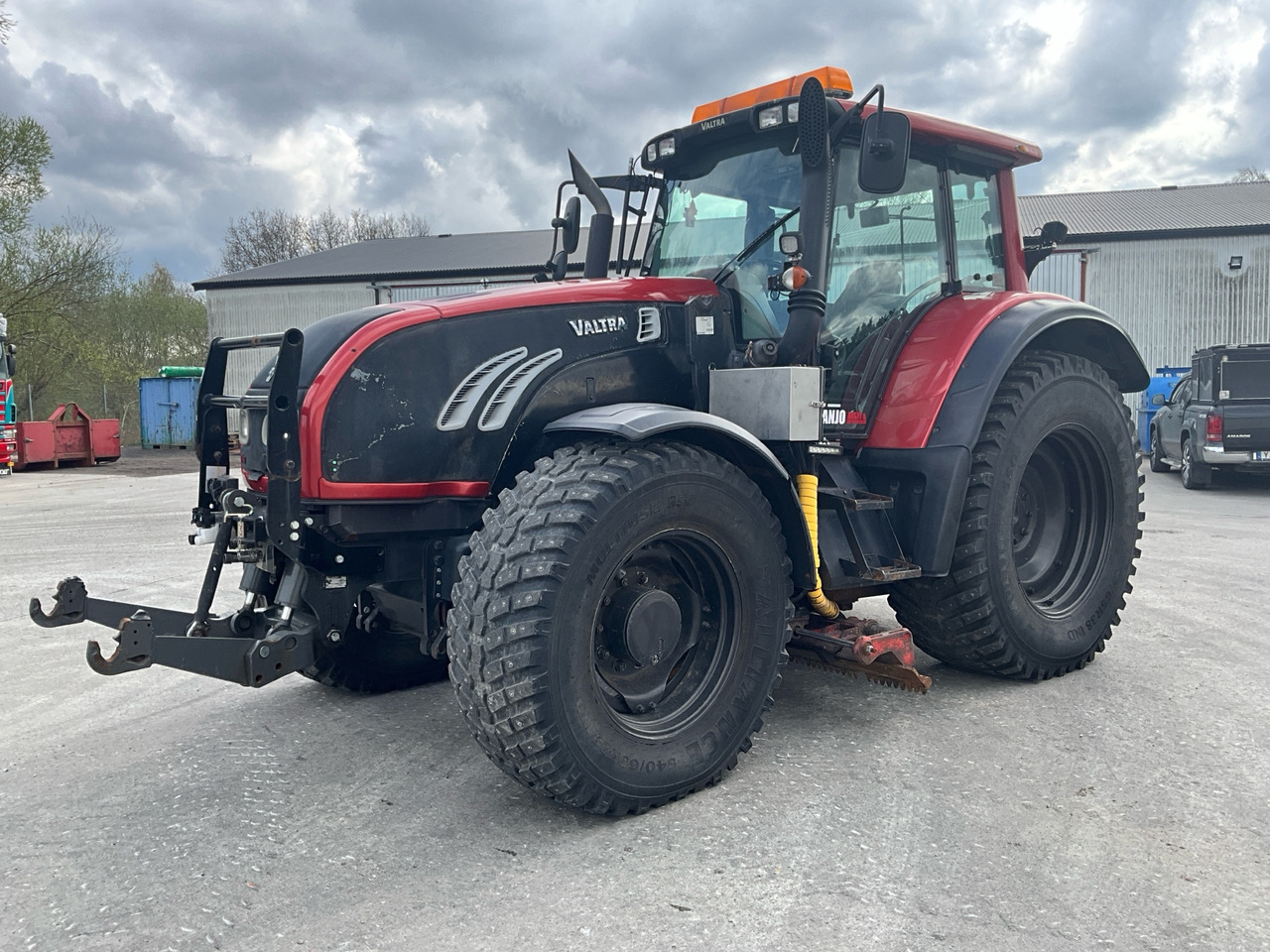 Valtra T162 - Tracteur agricole: photos 1 Valtra T162 - Tracteur agricole: photos 1