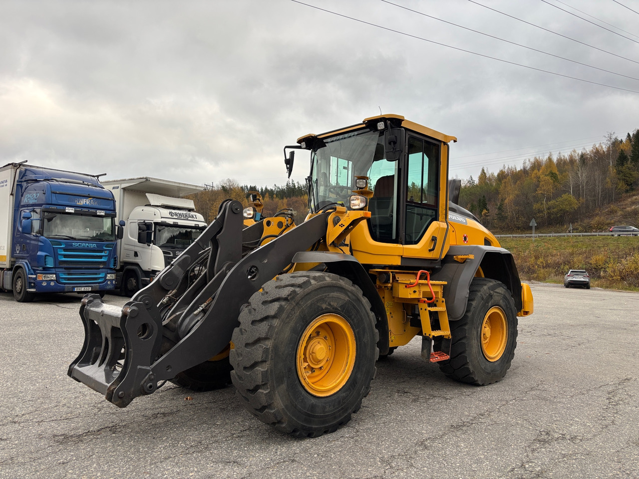 Volvo L60H - Chargeuse sur pneus: photos 1 Volvo L60H - Chargeuse sur pneus: photos 1