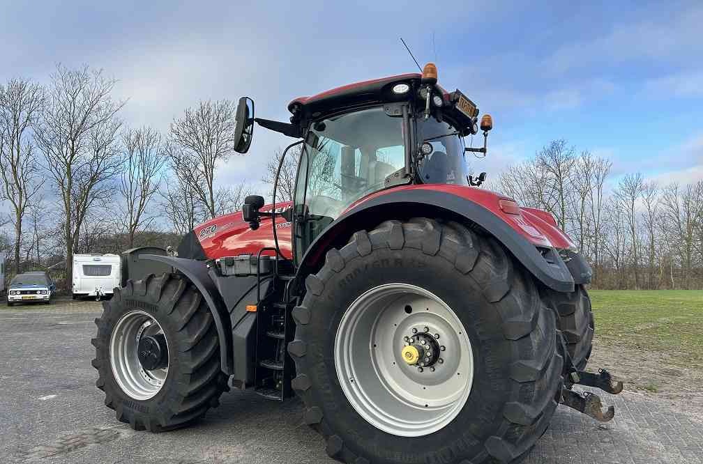 Case Optum 270 CVX als nieuw! - Tracteur agricole: photos 2 Case Optum 270 CVX als nieuw! - Tracteur agricole: photos 2