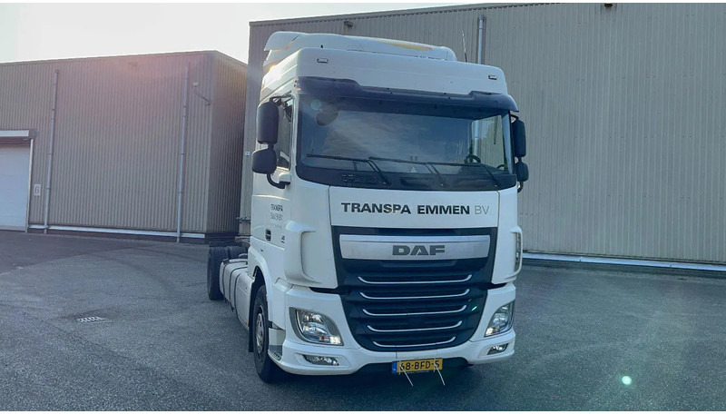 DAF XF 440 nette XF106 Chassis cabine - Châssis cabine: photos 2 DAF XF 440 nette XF106 Chassis cabine - Châssis cabine: photos 2