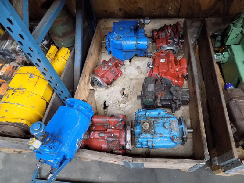 Diversen hydro motor hydrauliek - Engins de chantier: photos 3 Diversen hydro motor hydrauliek - Engins de chantier: photos 3