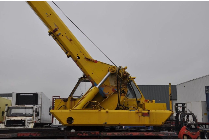 Gottwald Gottwald AMK35 telescopic crane - Grue tout-terrain: photos 5 Gottwald Gottwald AMK35 telescopic crane - Grue tout-terrain: photos 5