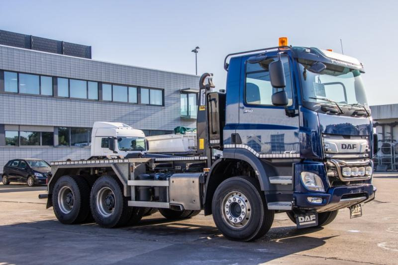 DAF CF 450+E6+INTARDER - Camion ampliroll: photos 5 DAF CF 450+E6+INTARDER - Camion ampliroll: photos 5