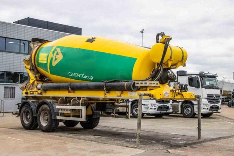 DE BUF BETON MIXER/MALAXEUR/MISCHER 10M3 - Semi-remorque malaxeur: photos 2 DE BUF BETON MIXER/MALAXEUR/MISCHER 10M3 - Semi-remorque malaxeur: photos 2