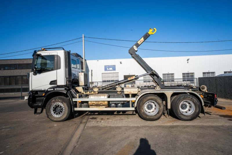 Camion ampliroll Iveco X-WAY 460 - HYVA - 91000 KM: photos 6 Camion ampliroll Iveco X-WAY 460 - HYVA - 91000 KM: photos 6