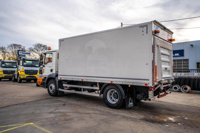 Crédit-bail de MAN TGM 18.250 BL - 76 868 KM MAN TGM 18.250 BL - 76 868 KM: photos 6 Crédit-bail de MAN TGM 18.250 BL - 76 868 KM MAN TGM 18.250 BL - 76 868 KM: photos 6