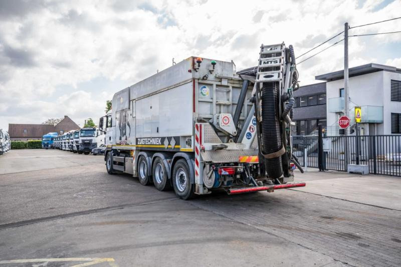 MAN TGS 32.540 8x4-4 BL + MTS - Camion hydrocureur: photos 5 MAN TGS 32.540 8x4-4 BL + MTS - Camion hydrocureur: photos 5