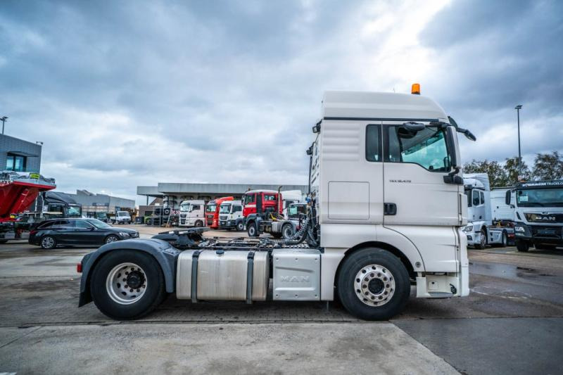 MAN TGX 18.470 XLX BLS+HYDR. - Tracteur routier: photos 3 MAN TGX 18.470 XLX BLS+HYDR. - Tracteur routier: photos 3