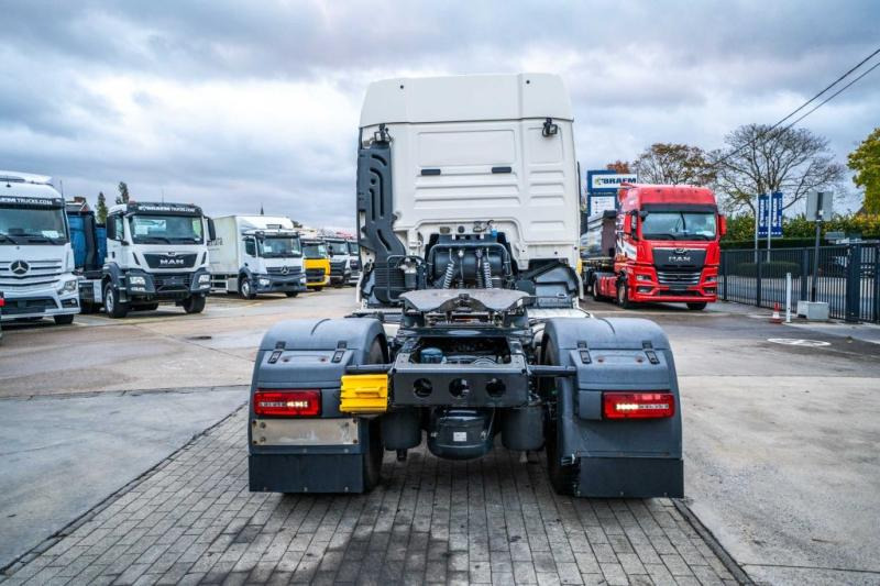 MAN TGX 18.470 XLX BLS+HYDR. - Tracteur routier: photos 5 MAN TGX 18.470 XLX BLS+HYDR. - Tracteur routier: photos 5