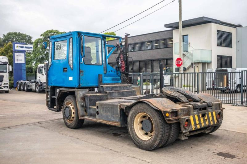 Terberg TERBERG RT28 - 4X4 - Tracteur routier: photos 4 Terberg TERBERG RT28 - 4X4 - Tracteur routier: photos 4