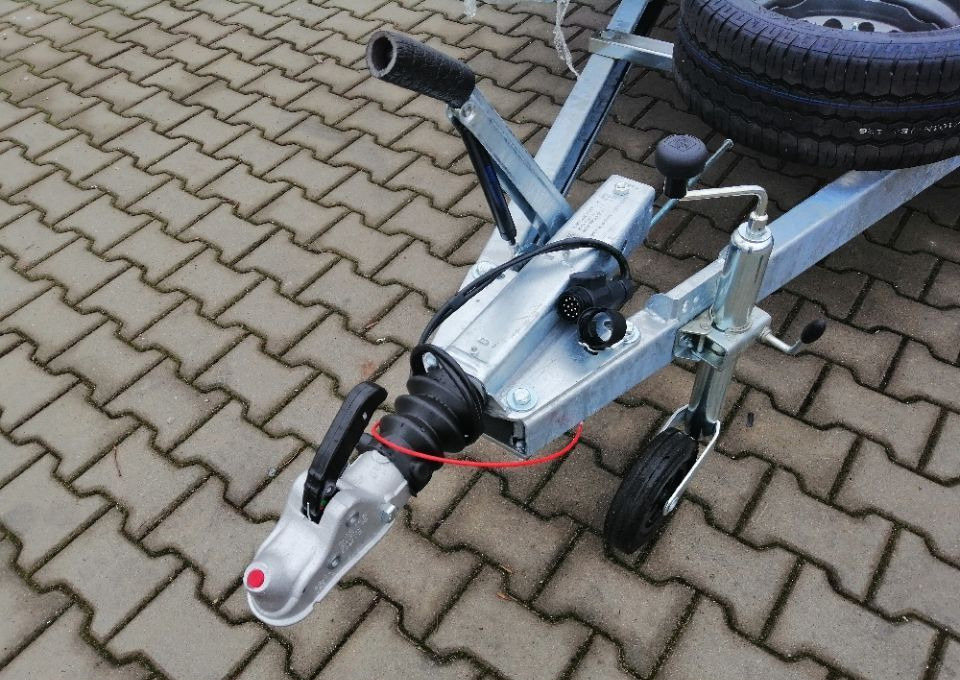 Remorque porte-voitures neuf Besttrailers BOARD z relingiem (Atlas z relingiem): photos 10 Remorque porte-voitures neuf Besttrailers BOARD z relingiem (Atlas z relingiem): photos 10