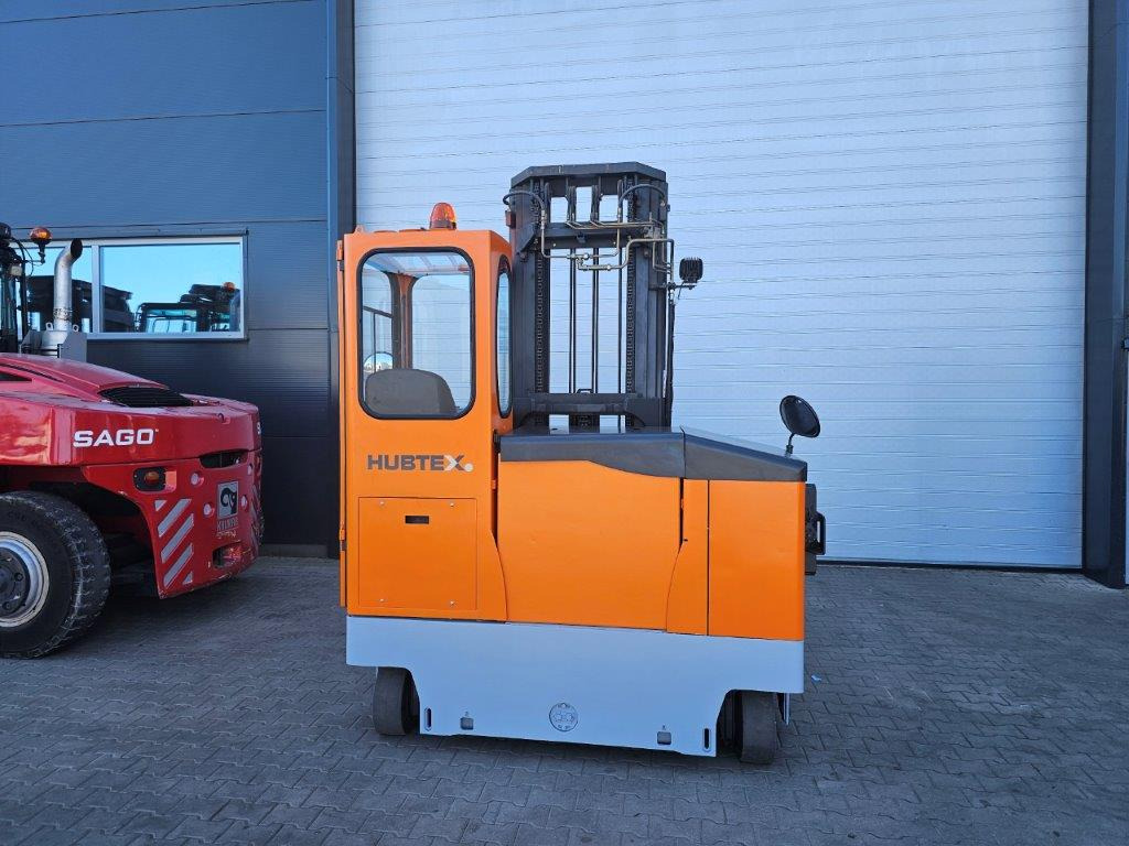 Hubtex MQ25 - TRIPLEX - Chariot multidirectionnel: photos 4 Hubtex MQ25 - TRIPLEX - Chariot multidirectionnel: photos 4