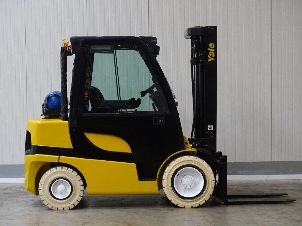 Yale GLP30VX - TRIPLEX - Chariot élévateur: photos 5 Yale GLP30VX - TRIPLEX - Chariot élévateur: photos 5