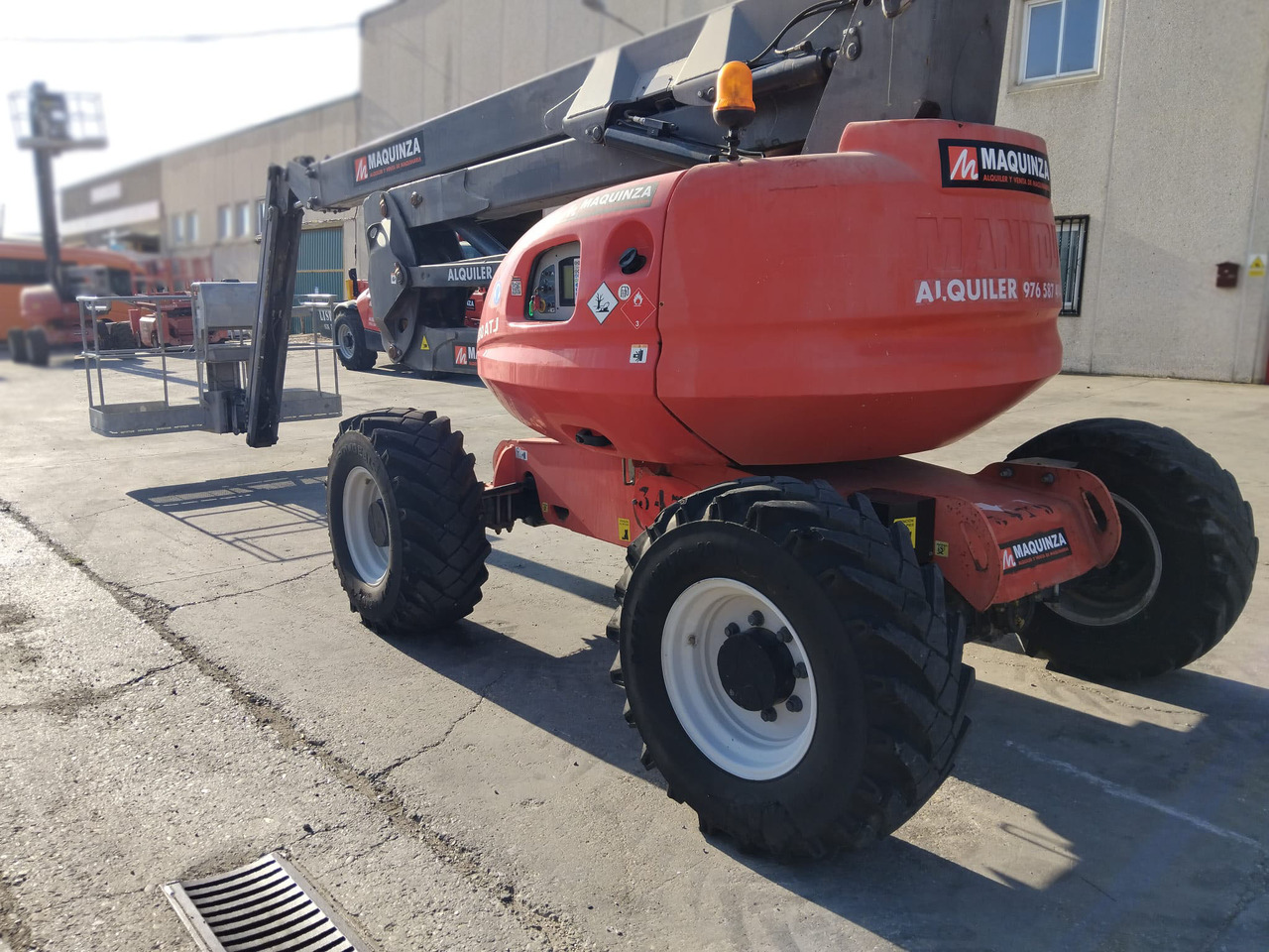 MANITOU 200ATJ - Nacelle articulée: photos 2 MANITOU 200ATJ - Nacelle articulée: photos 2