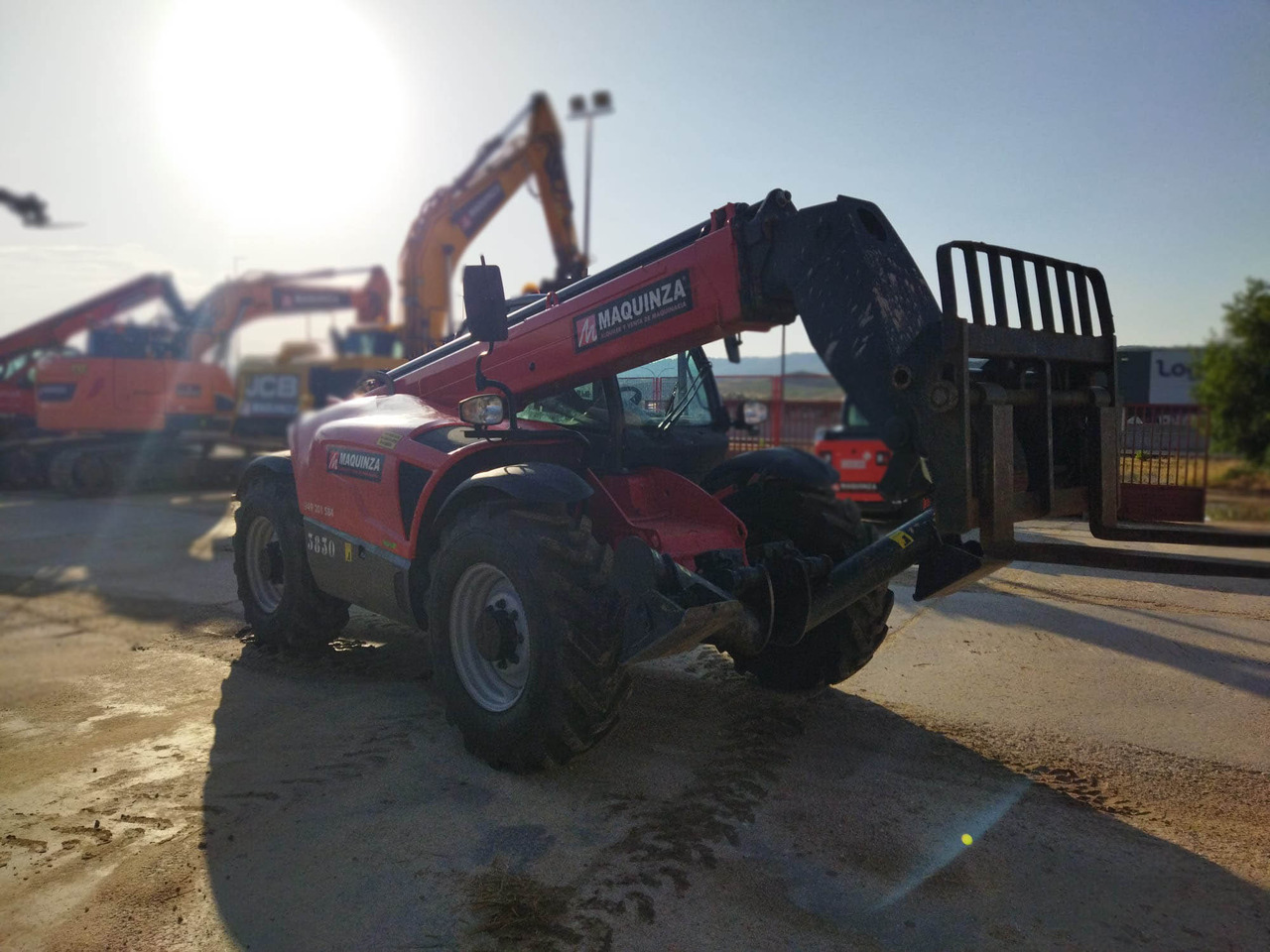 MANITOU MT1335 EASY - Chariot télescopique: photos 5 MANITOU MT1335 EASY - Chariot télescopique: photos 5